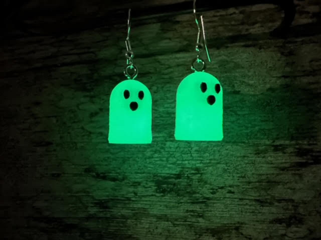 Green Glow in the Dark Ghosts